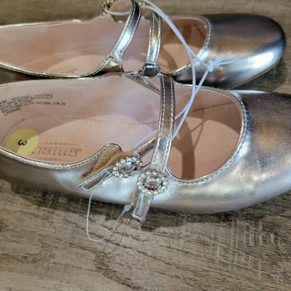 Seychelles Metallic Gold Kids Shoes by
